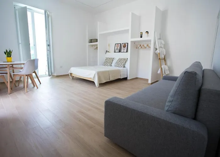 Lägenhet Civico 11 Neapel